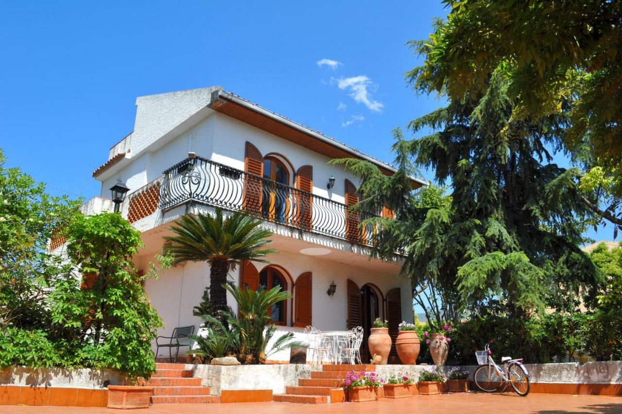 Villa Bea Giardini Naxos Ngoại thất bức ảnh